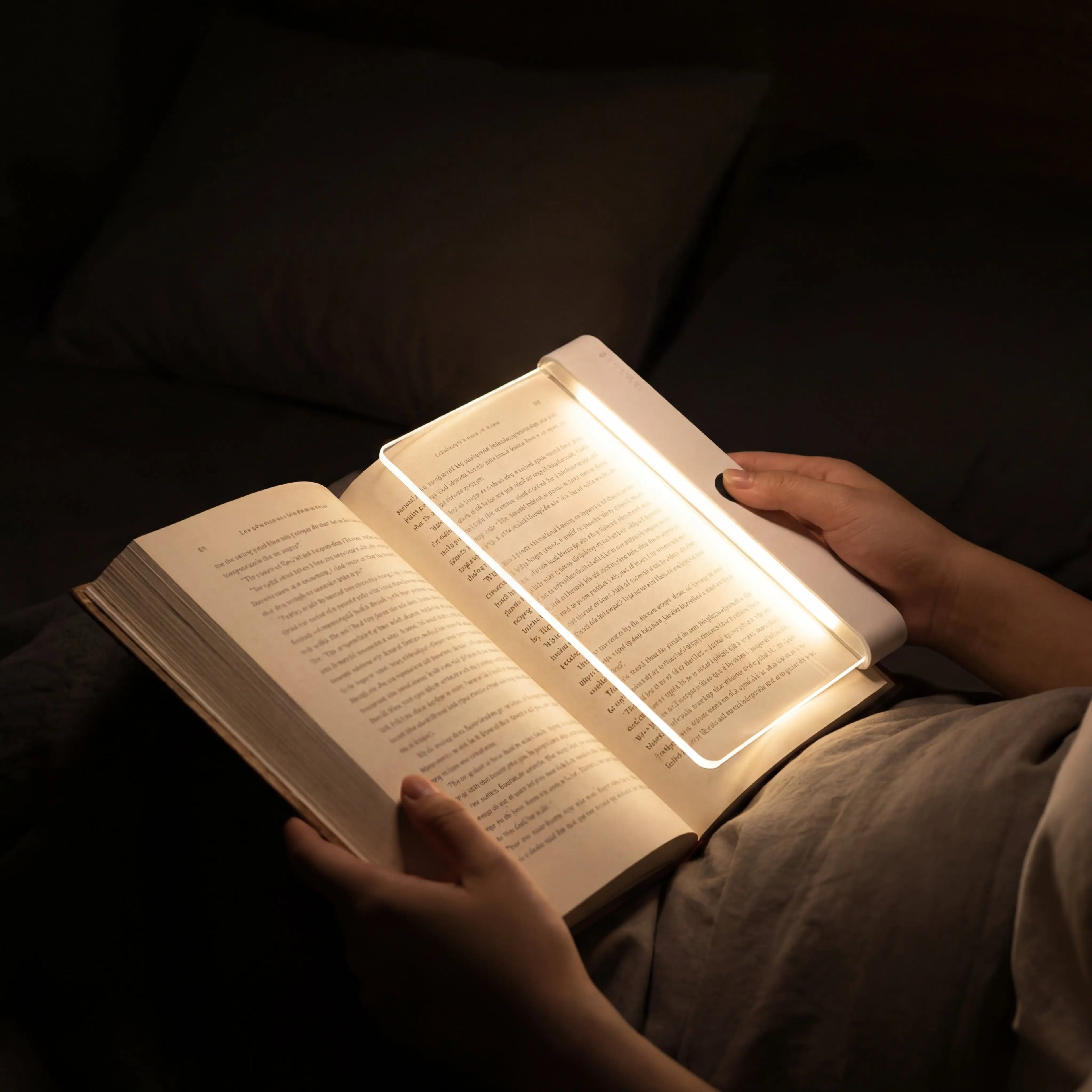Lumeon™ - Lampe de lecture intelligente & lampe de nuit pour livre Lumeon